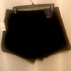 Gap Black shorts New w/ tags